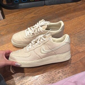 Men’s stussy x Nike sneakers